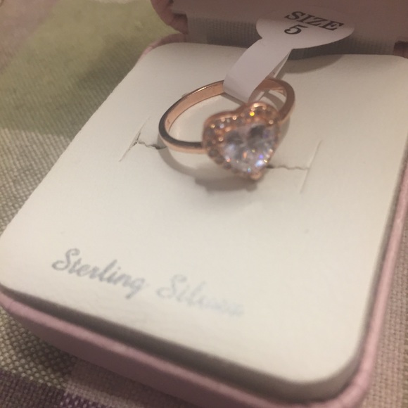 NWT Sterling Silver Ring Rose Gold. Size 5 - Picture 7 of 8